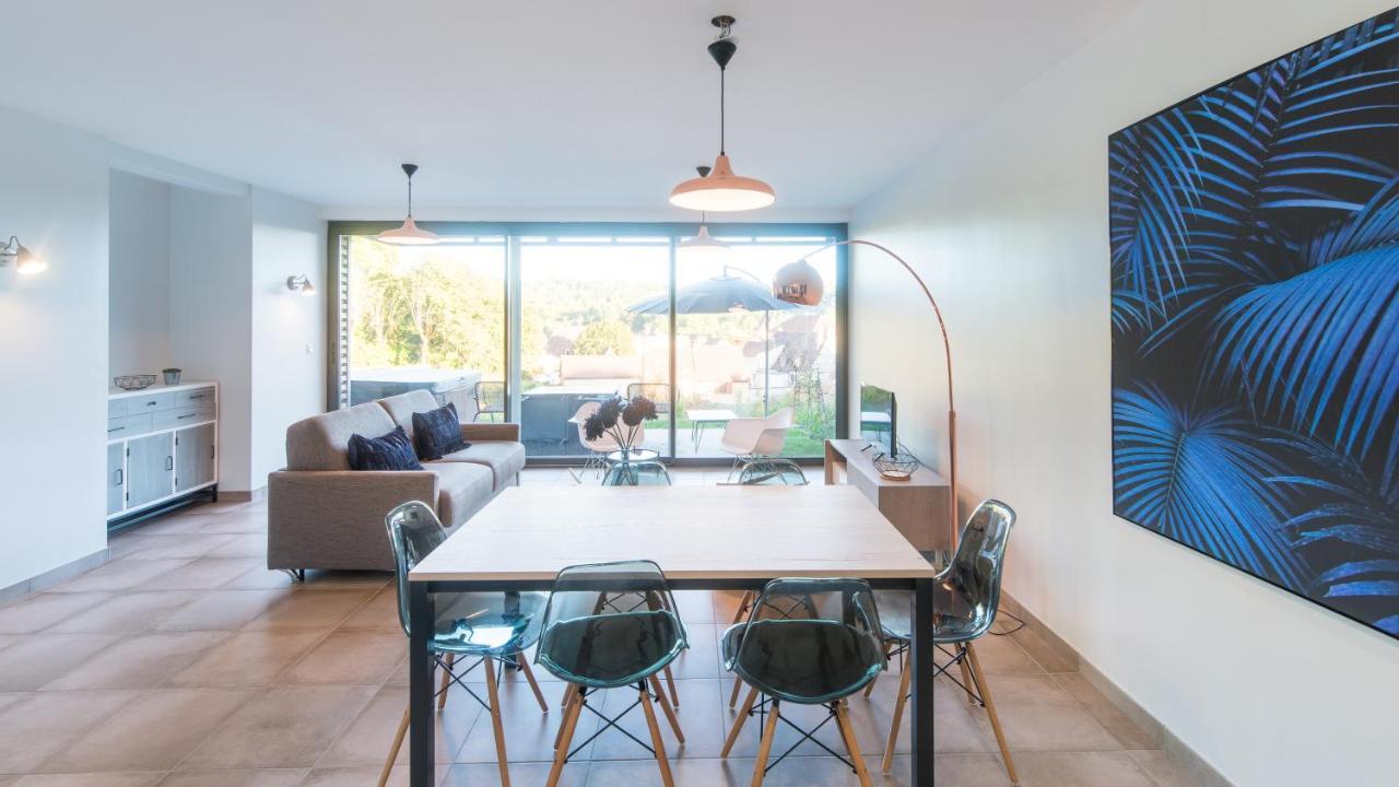 Plein Soleil Avec Jacuzzi Privatif Et Parking Prive Apartment Sarlat-la-Caneda Bagian luar foto