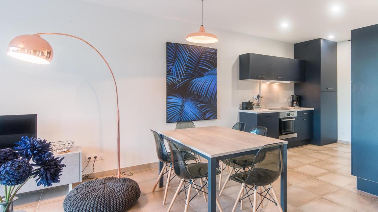 Plein Soleil Avec Jacuzzi Privatif Et Parking Prive Apartment Sarlat-la-Caneda Bagian luar foto