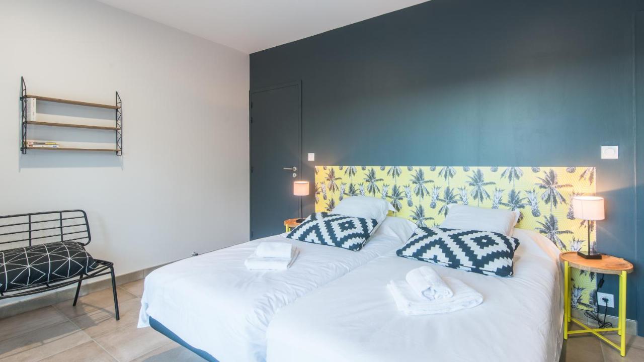 Plein Soleil Avec Jacuzzi Privatif Et Parking Prive Apartment Sarlat-la-Caneda Bagian luar foto